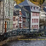 Apartment Maisonette - 2 Schlafzimmer - Wohn-küche - Balkon - Hohes Venn - - Eifel - Hunde Willkommen Beim Hof Vierzehnender - Islandpferde *