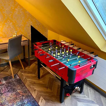 Apartment Hof Vierzehnender: Eifel Maisonette Mit Balkon Und Hundefreundlichkeit Monschau