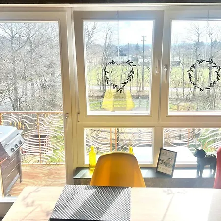 Hof Vierzehnender Im Hohen Venn - 70qm Maisonette - 2 Schlafzimmer - Wohnkueche - Balkon Mit Grill - - Eifel - Hunde Willkommen - Islandpferde * מונשאו