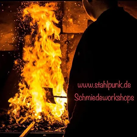 Hof Vierzehnender Im Hohen Venn - 70qm Maisonette - 2 Schlafzimmer - Wohnkueche - Balkon Mit Grill - - Eifel - Hunde Willkommen - Islandpferde