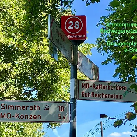 Hof Vierzehnender Im Hohen Venn - 70qm Maisonette - 2 Schlafzimmer - Wohnkueche - Balkon Mit Grill - - Eifel - Hunde Willkommen - Islandpferde דירה *