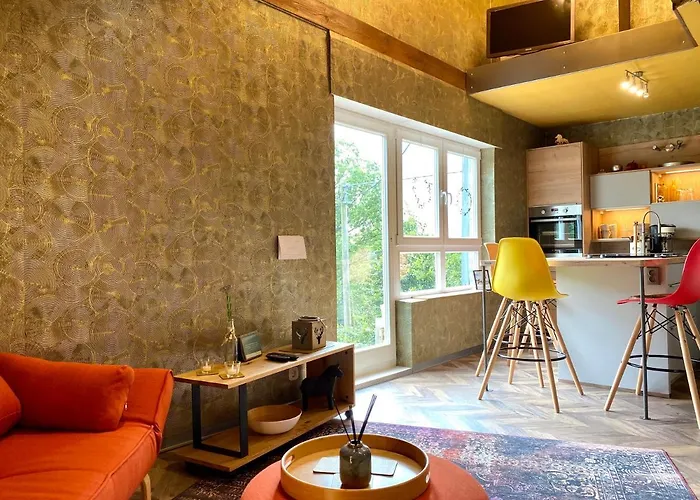 Апартаменты Hof Vierzehnender Im Hohen Venn - 70qm Maisonette - 2 Schlafzimmer - Wohnkueche - Balkon Mit Grill - - Eifel - Hunde Willkommen - Islandpferde Моншау