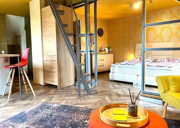 Maisonette - 2 Schlafzimmer - Wohn-küche - Balkon - Hohes Venn - - Eifel - Hunde Willkommen Beim Hof Vierzehnender - Islandpferde