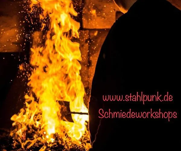 Hof Vierzehnender Im Hohen Venn - 70qm Maisonette - 2 Schlafzimmer - Wohnkueche - Balkon Mit Grill - - Eifel - Hunde Willkommen - Islandpferde