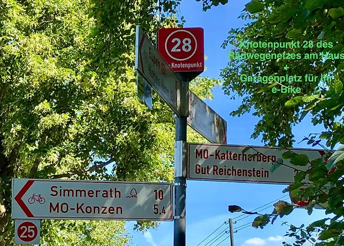 Hof Vierzehnender Im Hohen Venn - 70qm Maisonette - 2 Schlafzimmer - Wohnkueche - Balkon Mit Grill - - Eifel - Hunde Willkommen - Islandpferde Appartamento *