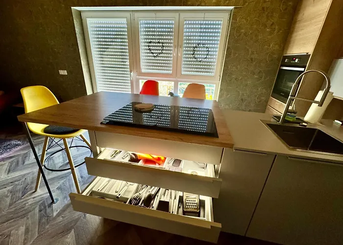 Hof Vierzehnender Im Hohen Venn - 70qm Maisonette - 2 Schlafzimmer - Wohnkueche - Balkon Mit Grill - - Eifel - Hunde Willkommen - Islandpferde Appartamento